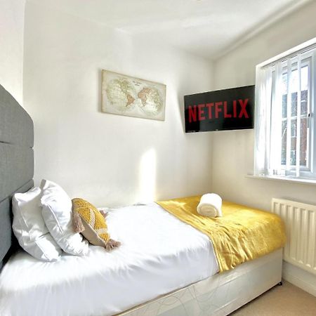Walsall Group Accommodation Exteriör bild