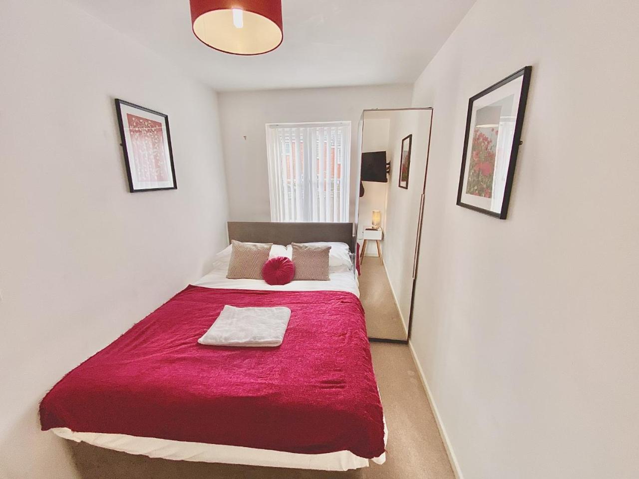 Walsall Group Accommodation Exteriör bild
