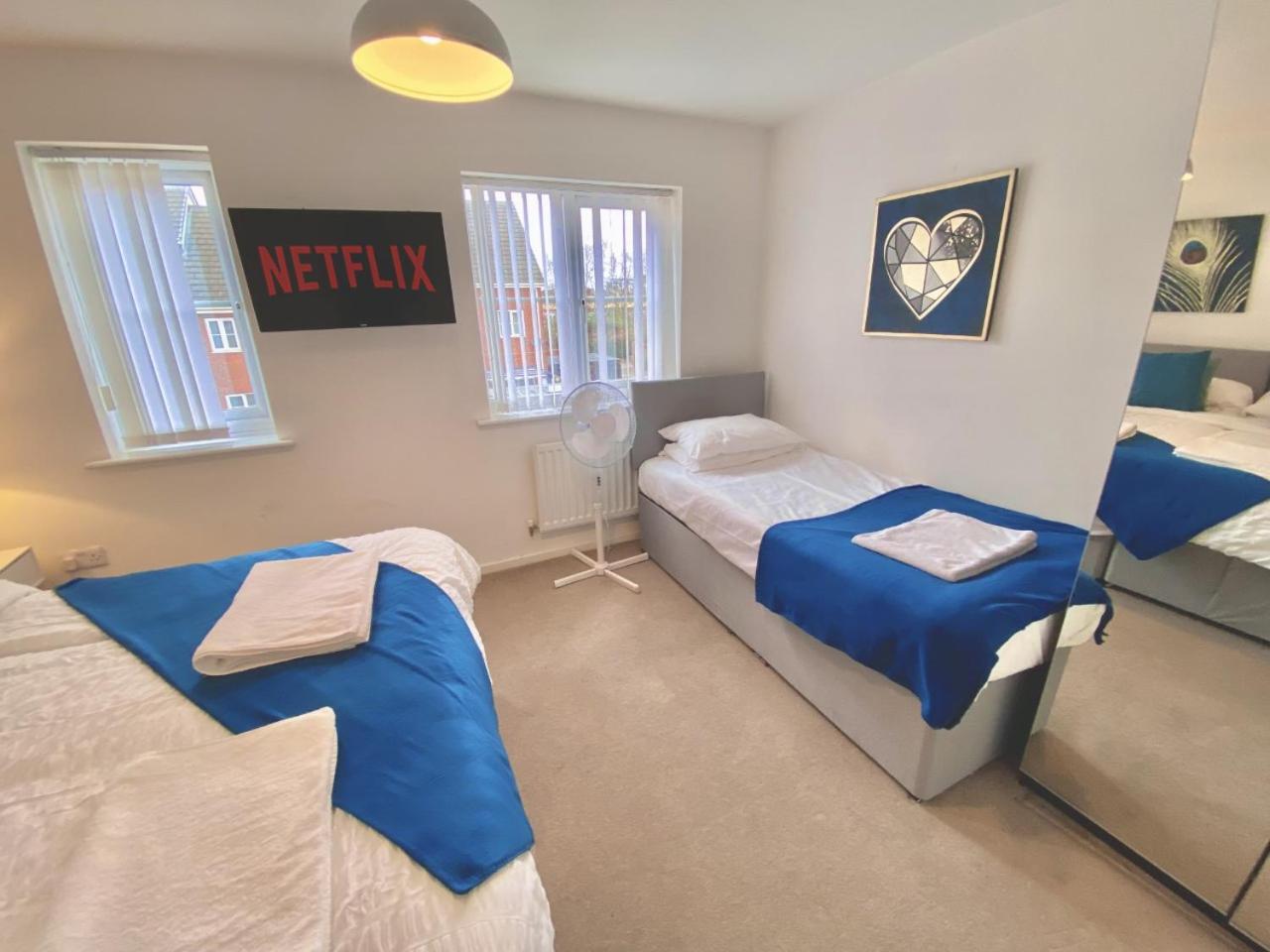 Walsall Group Accommodation Exteriör bild